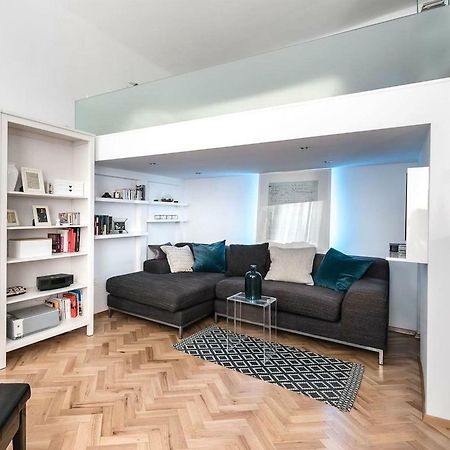 Elegant Apartment Budapest Exteriör bild