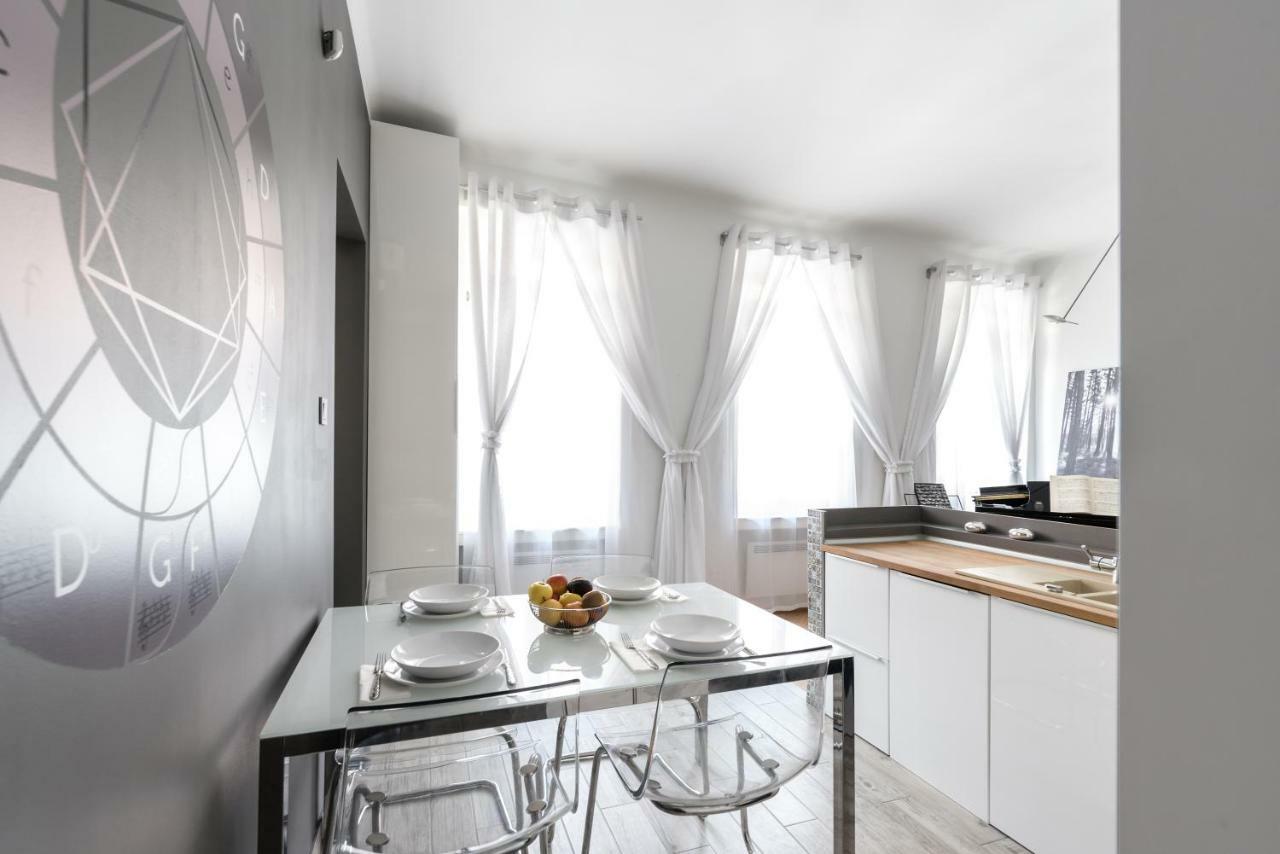 Elegant Apartment Budapest Exteriör bild